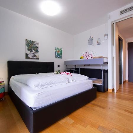 Апартаменты Temporaryflat Parco Vittoria Милан Экстерьер фото